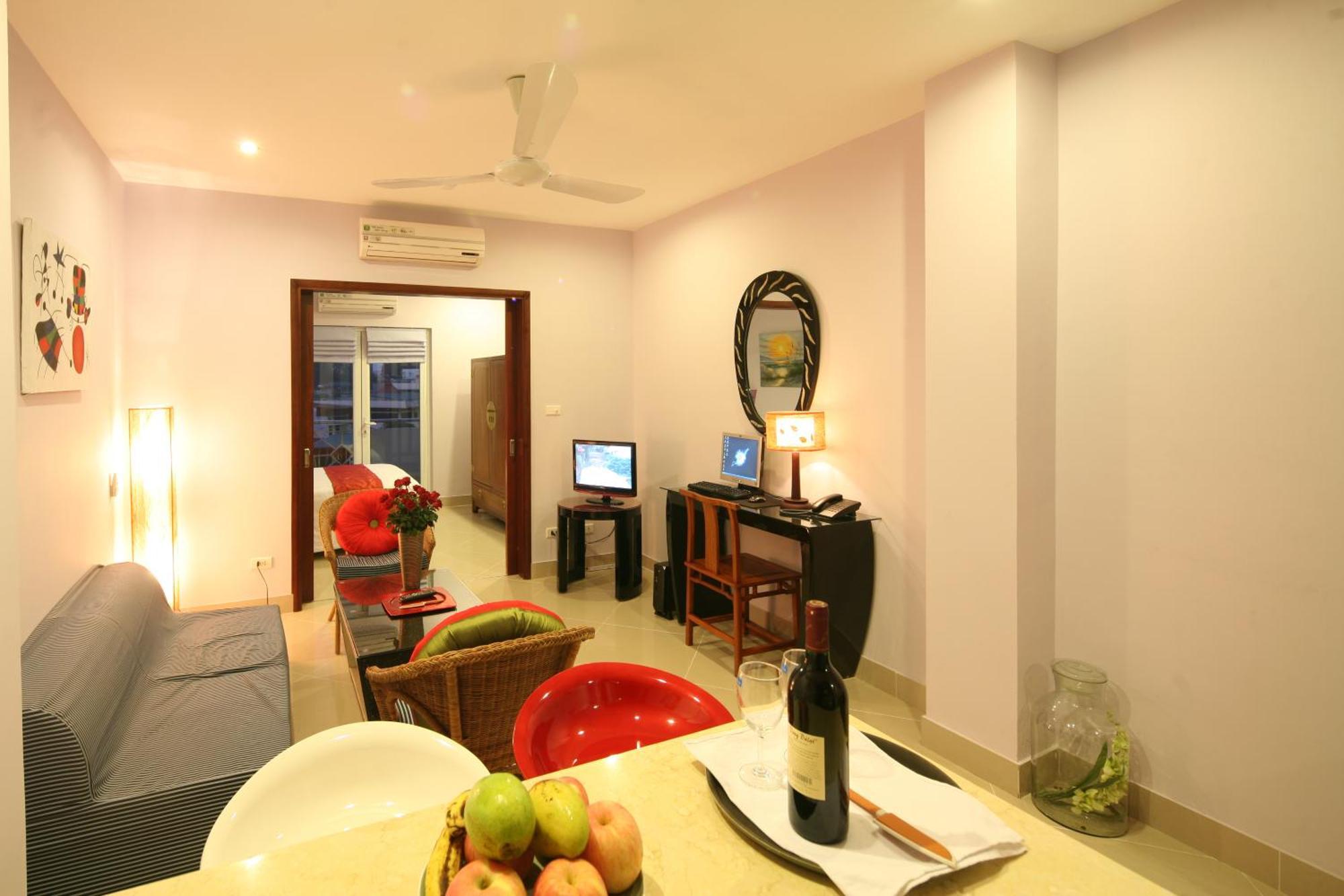 Rising Dragon Hotel Hanoi Bagian luar foto