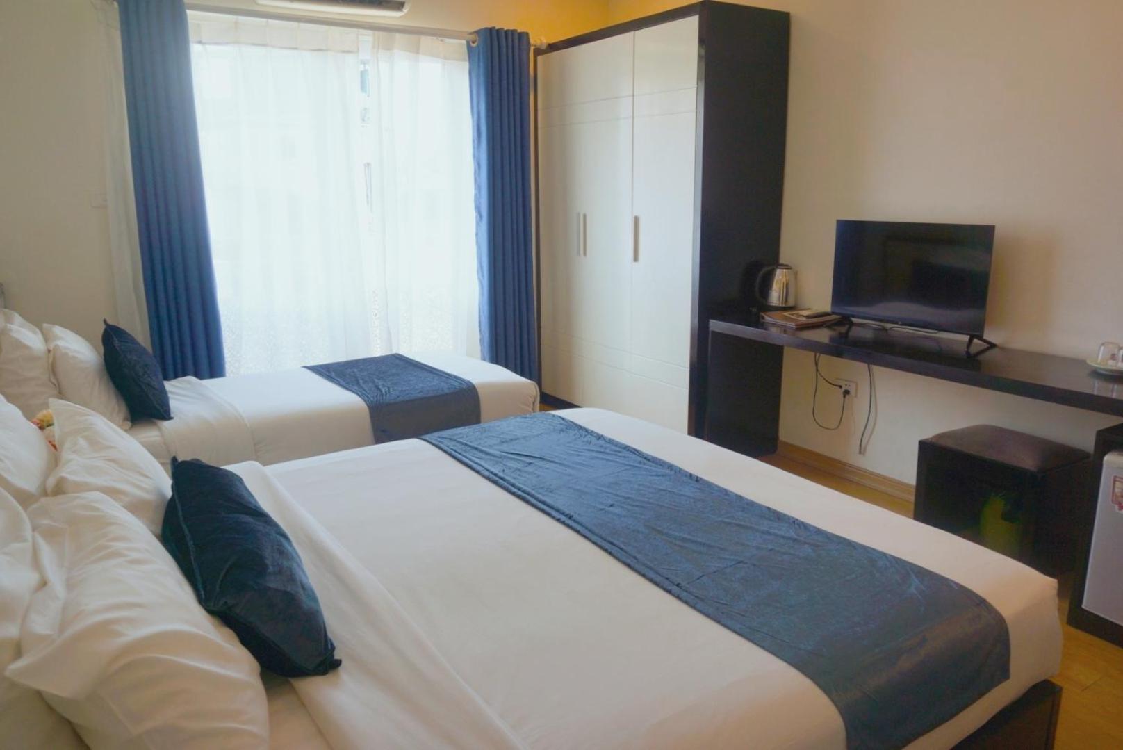 Rising Dragon Hotel Hanoi Bagian luar foto