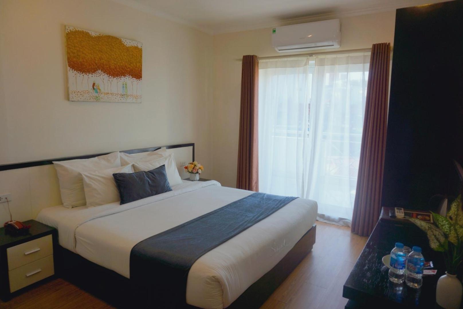 Rising Dragon Hotel Hanoi Bagian luar foto