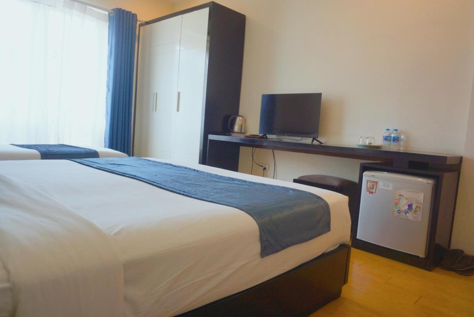 Rising Dragon Hotel Hanoi Bagian luar foto